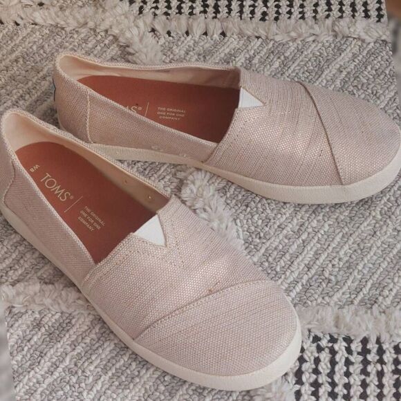 TOMS Verona Slip-On Sneakers | Natural Canvas | Size 8 | Metallic Shimmer - Picture 4 of 7